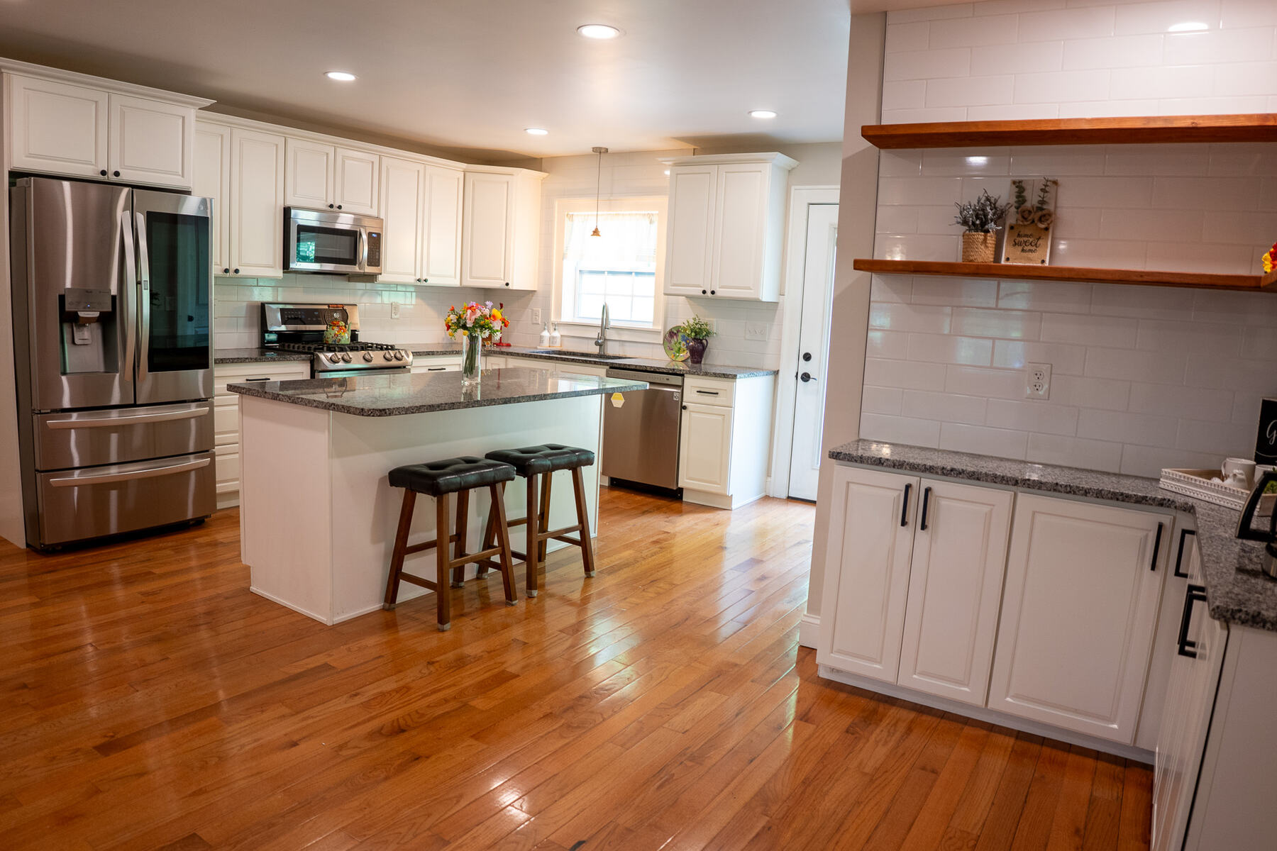 2178 Scott Rd photo 11